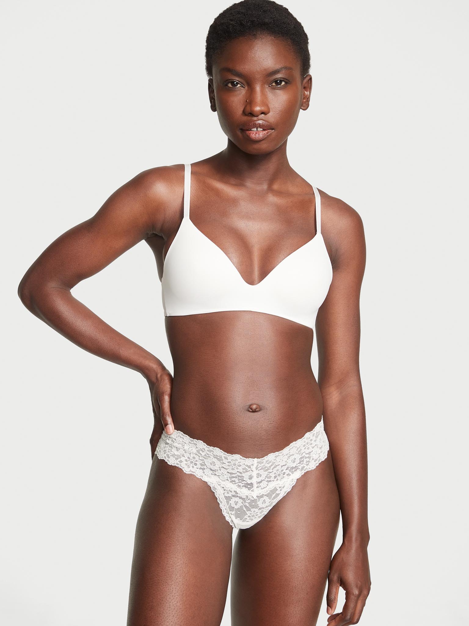 Buy Victoria s Secret Lacie Thong Panty Pack online in Dubai