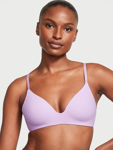 Our wired t-shirt bra is a seamless style that's perfect for your